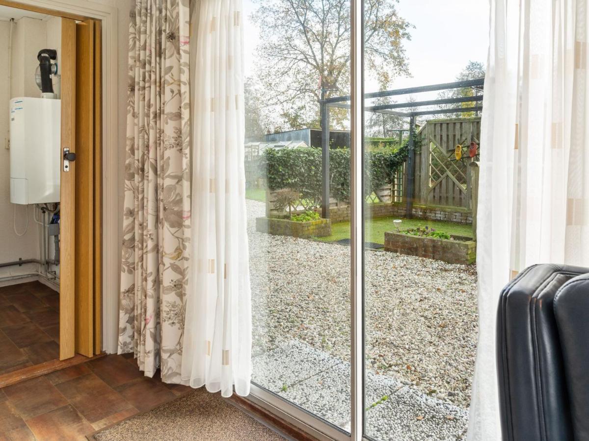 A Cosy House Close To Giethoorn And The Weerribben-Wieden National Park, With A Boat Available Hire Exterior foto